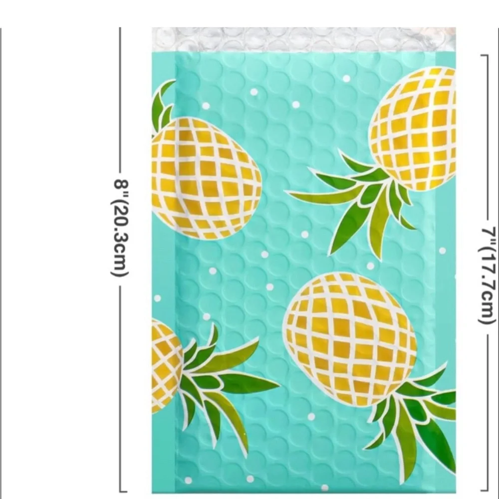 40pcs Set ~ Includes 20 Assorted Bubble Poly Mailers & 20 “Thank You” Stickers 🆕